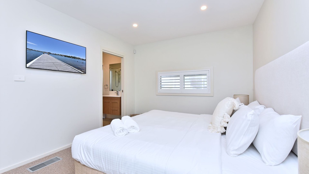 Photo of Bedroom in Caves Beach