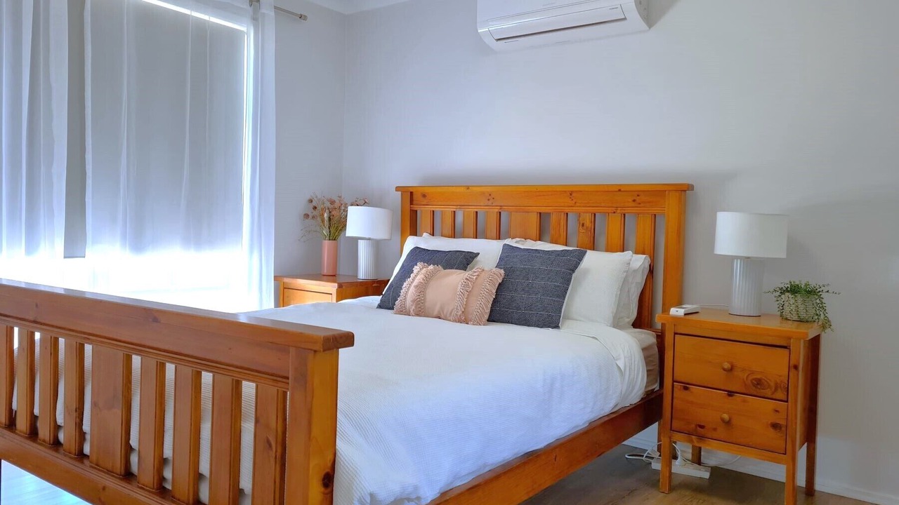 Photo of Bedroom in Moonta Bay