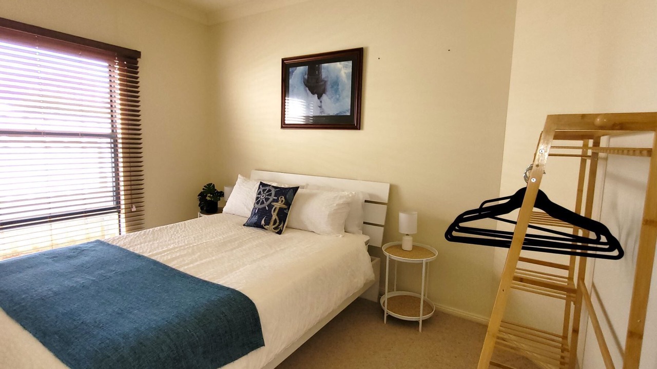 Photo of Bedroom in Moonta Bay