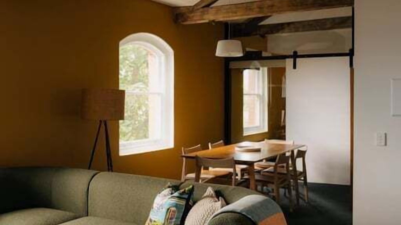Photo of Livingroom in Sullivan's Cove
