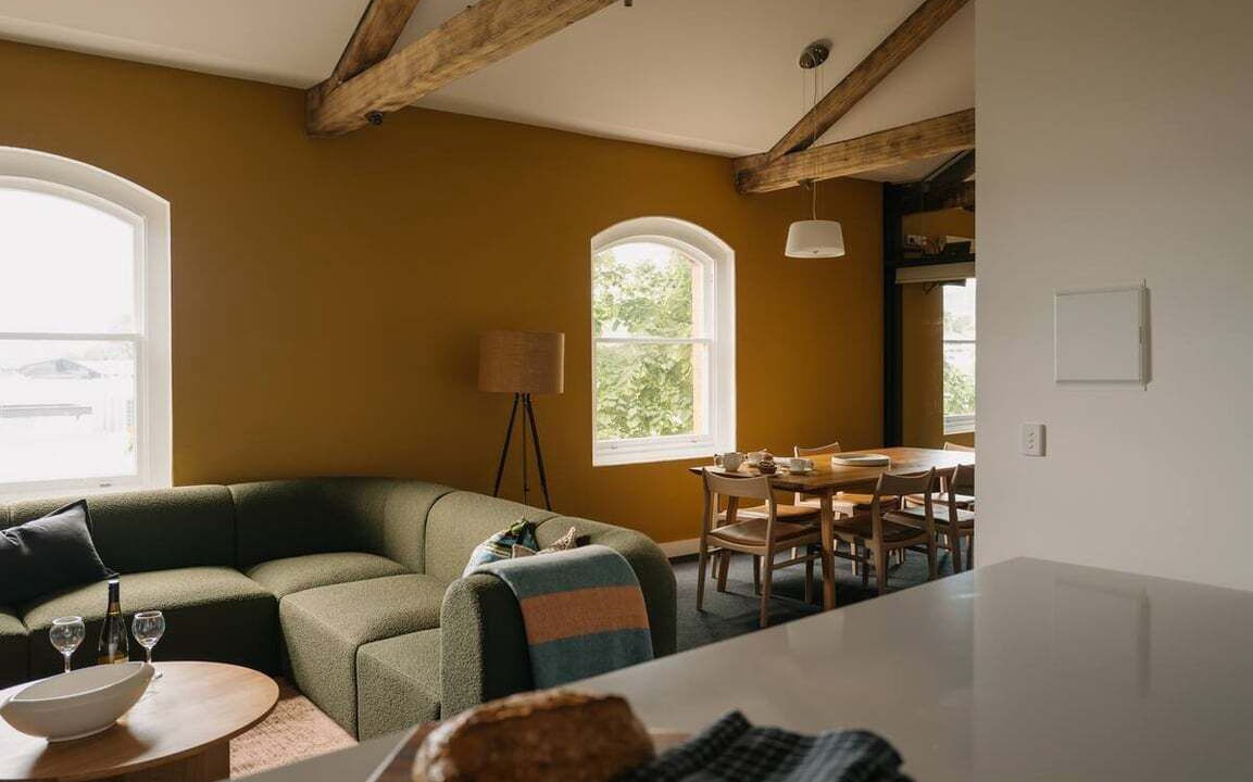 Photo of Livingroom in Sullivan's Cove