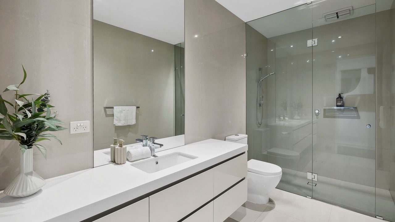 Photo of Bathroom in Torquay