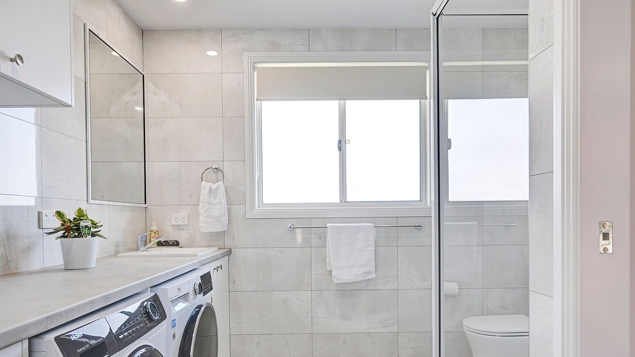 Photo of Bathroom in Orange