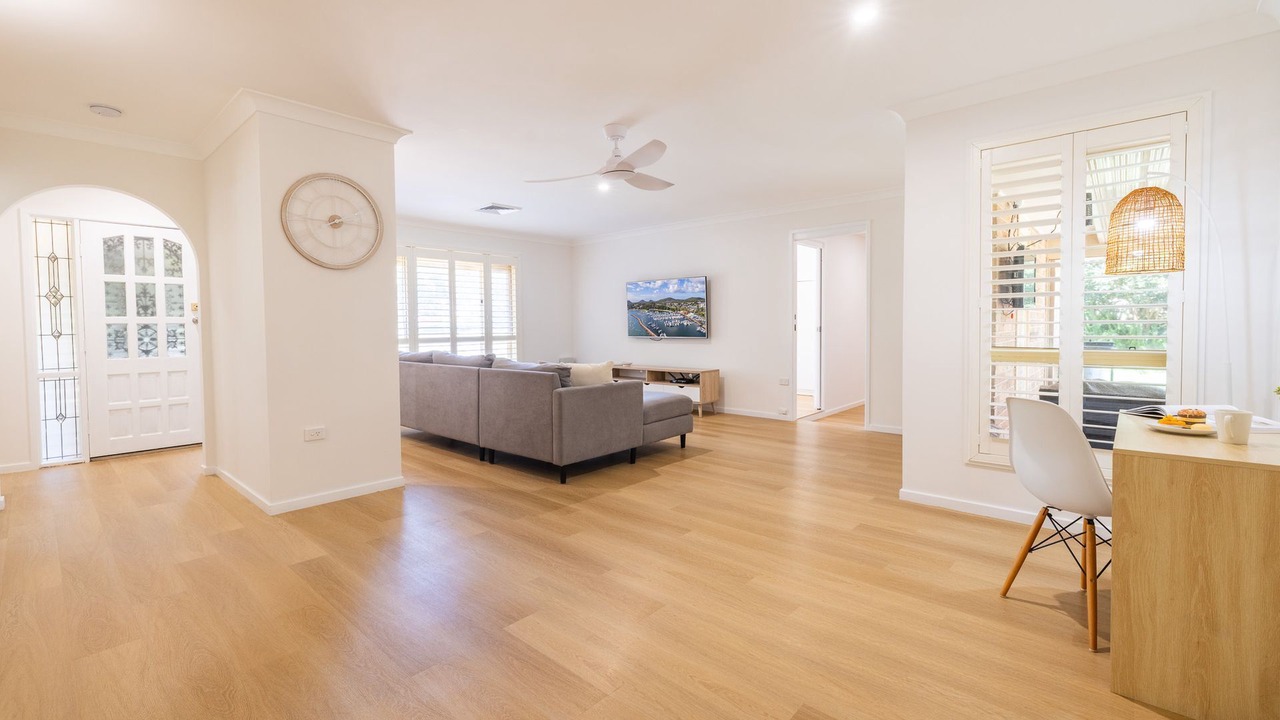 Photo of Livingroom in Salamander Bay