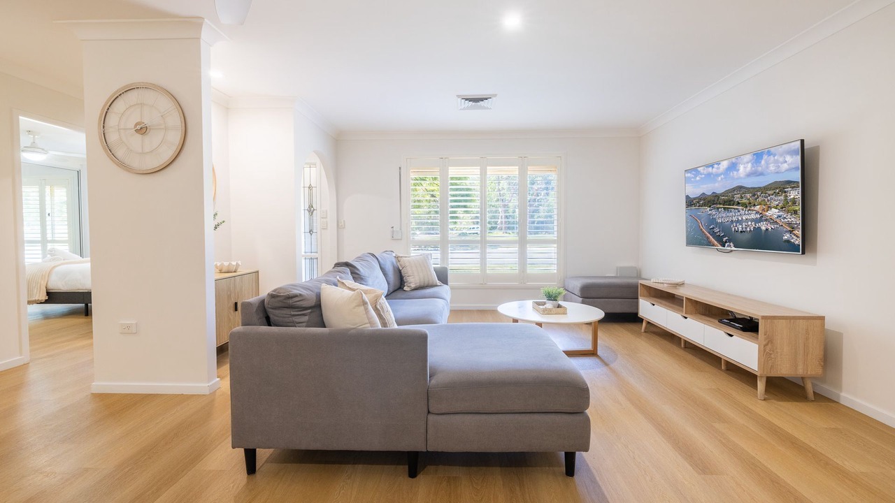 Photo of Livingroom in Salamander Bay