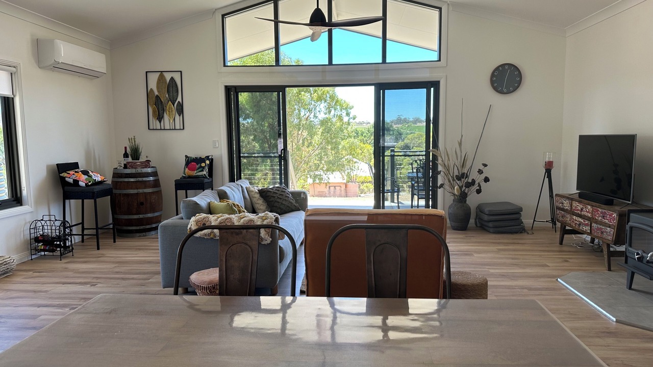 Photo of Livingroom in Upper Wakefield