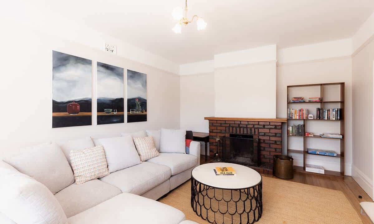 Photo of Livingroom in Hobart Central Business District