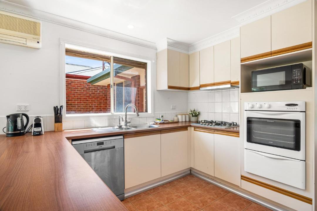 Photo of Kitchen in Caroline Springs