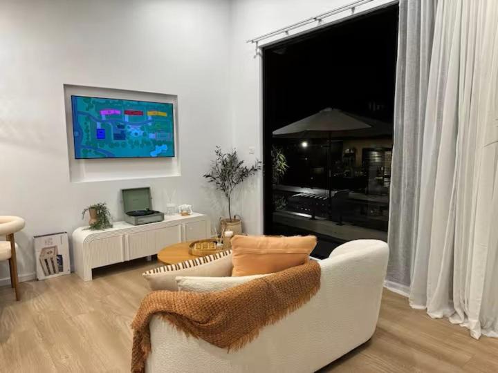 Photo of Livingroom in Catherine Hill Bay