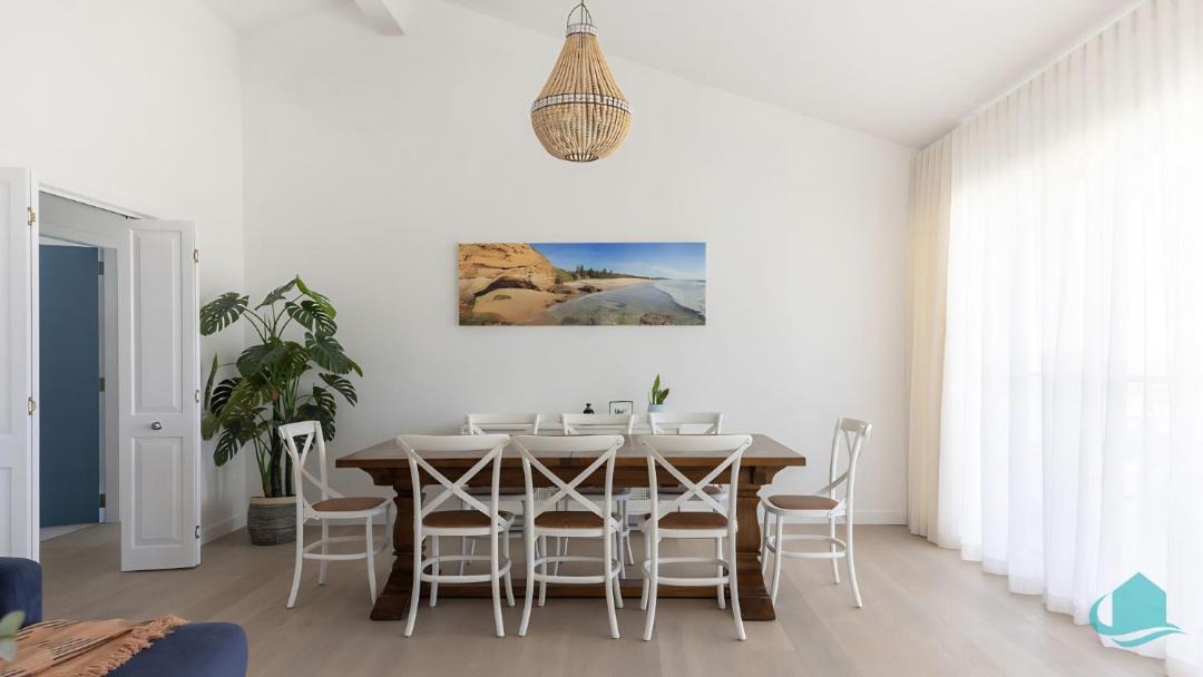 Photo of Others in Caves Beach
