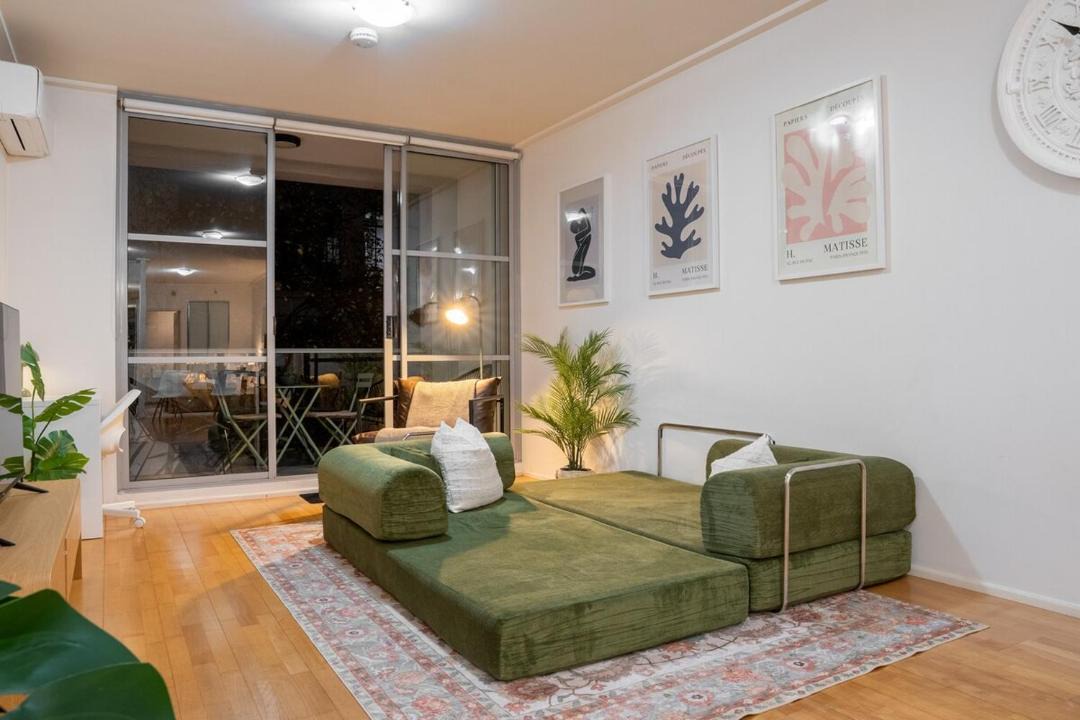 Photo of Livingroom in Sydney Central Business District