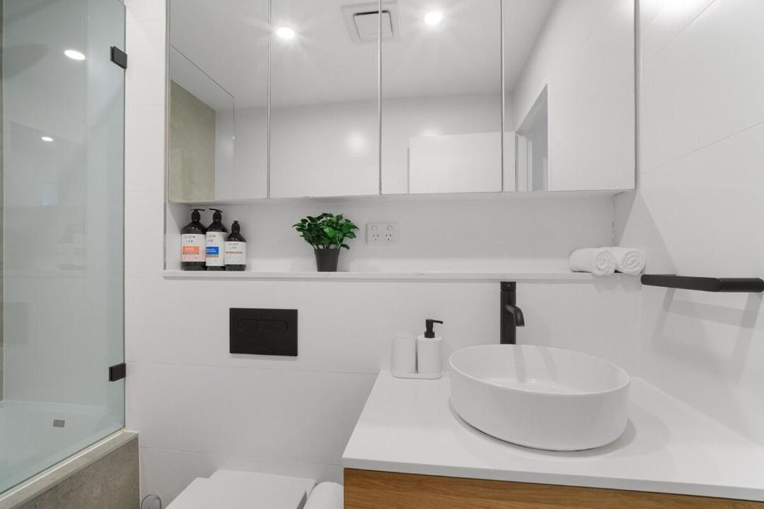 Photo of Bathroom in Mascot