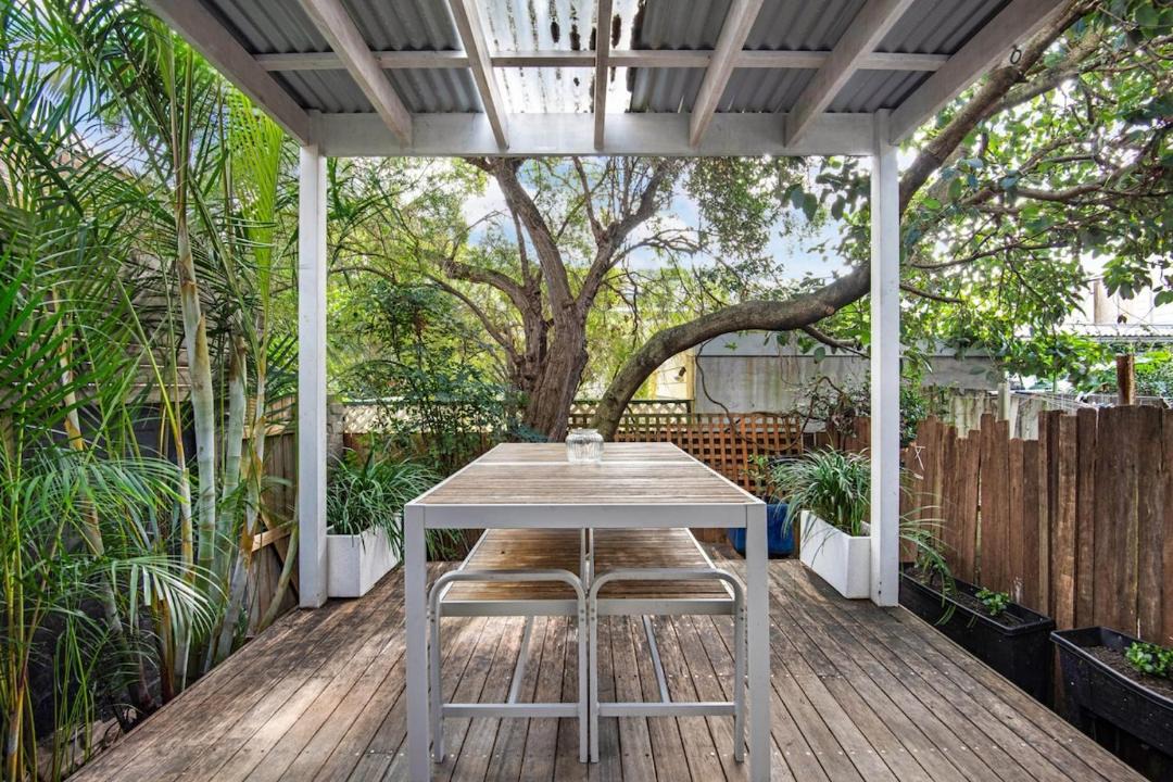Photo of Patio Balcony in Newtown