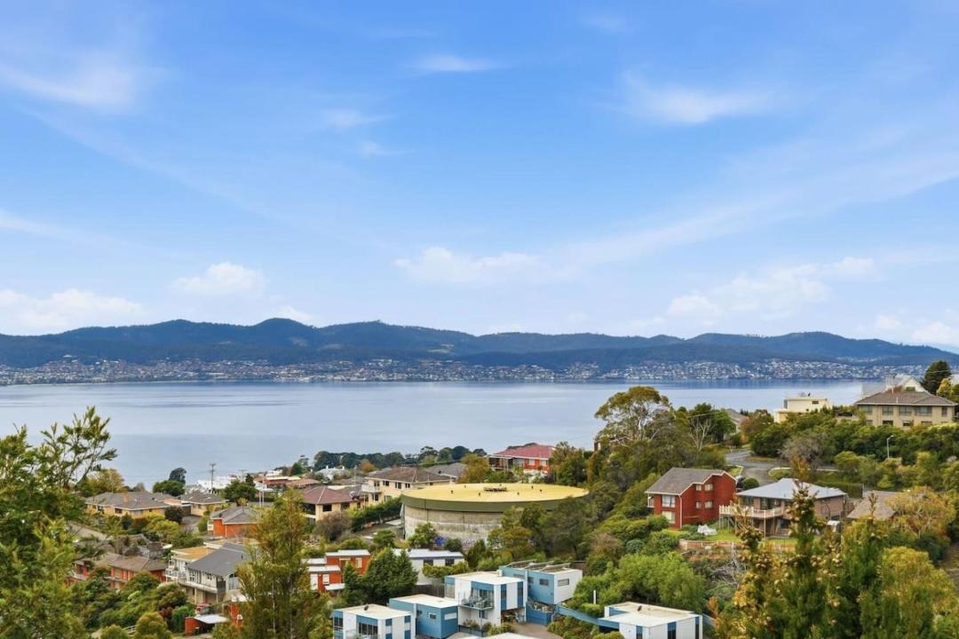 Photo of Others in Sandy Bay