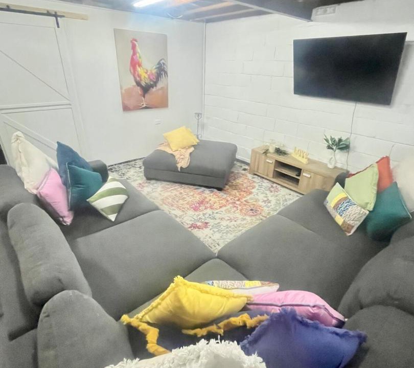 Photo of Livingroom in Forbes
