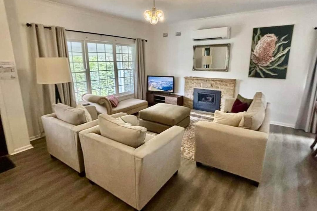 Photo of Livingroom in Glenbrook