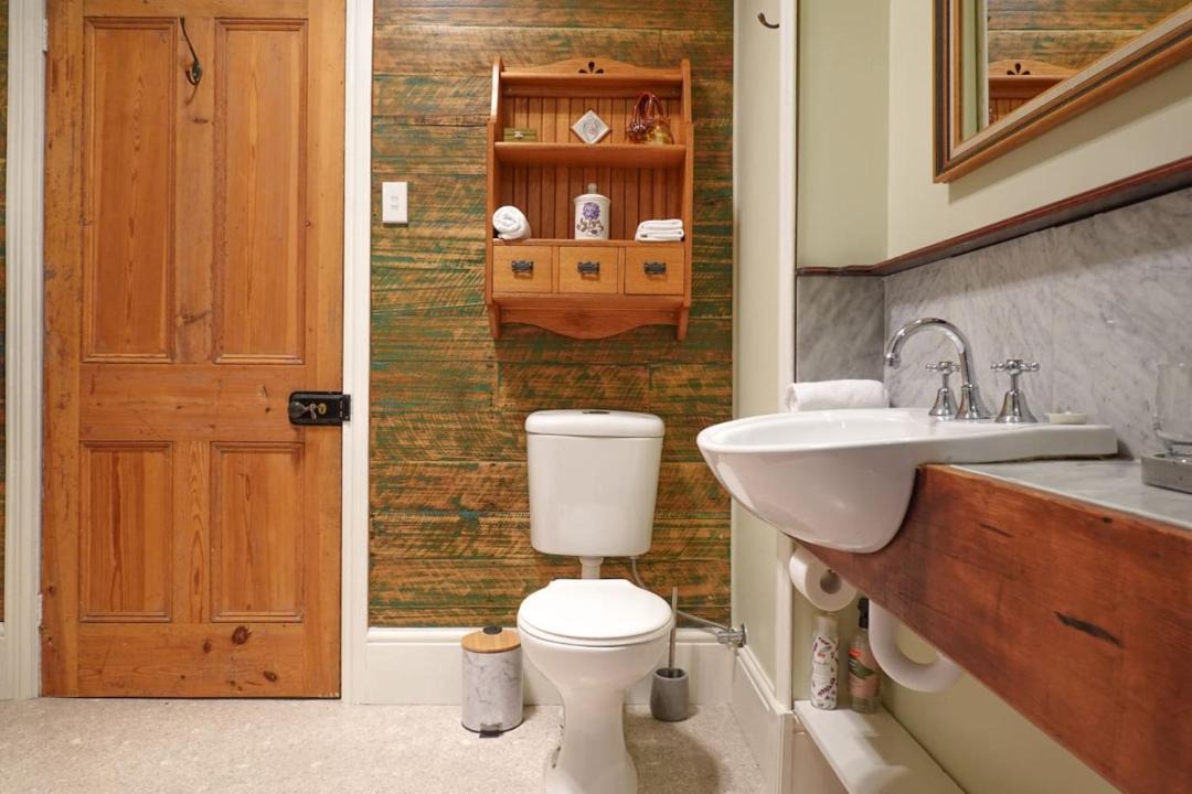 Photo of Bathroom in Dunalley