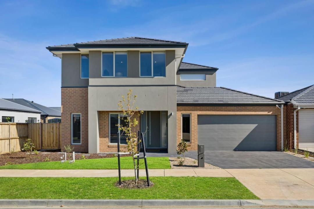 Photo of Others in Armstrong Creek