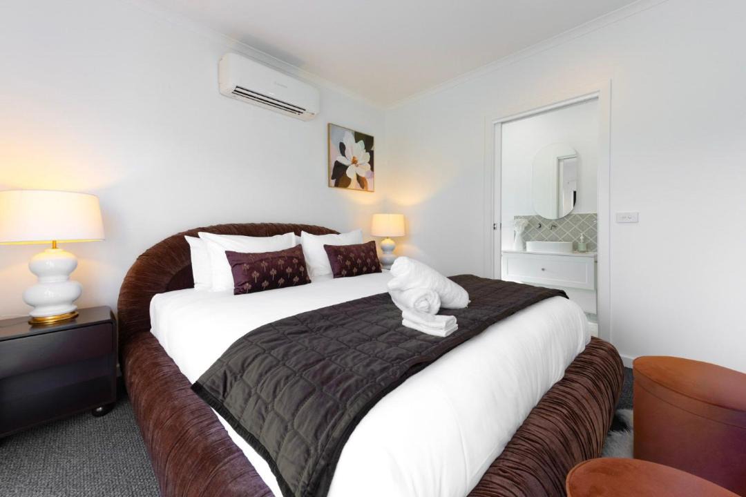Photo of Bedroom in Frankston