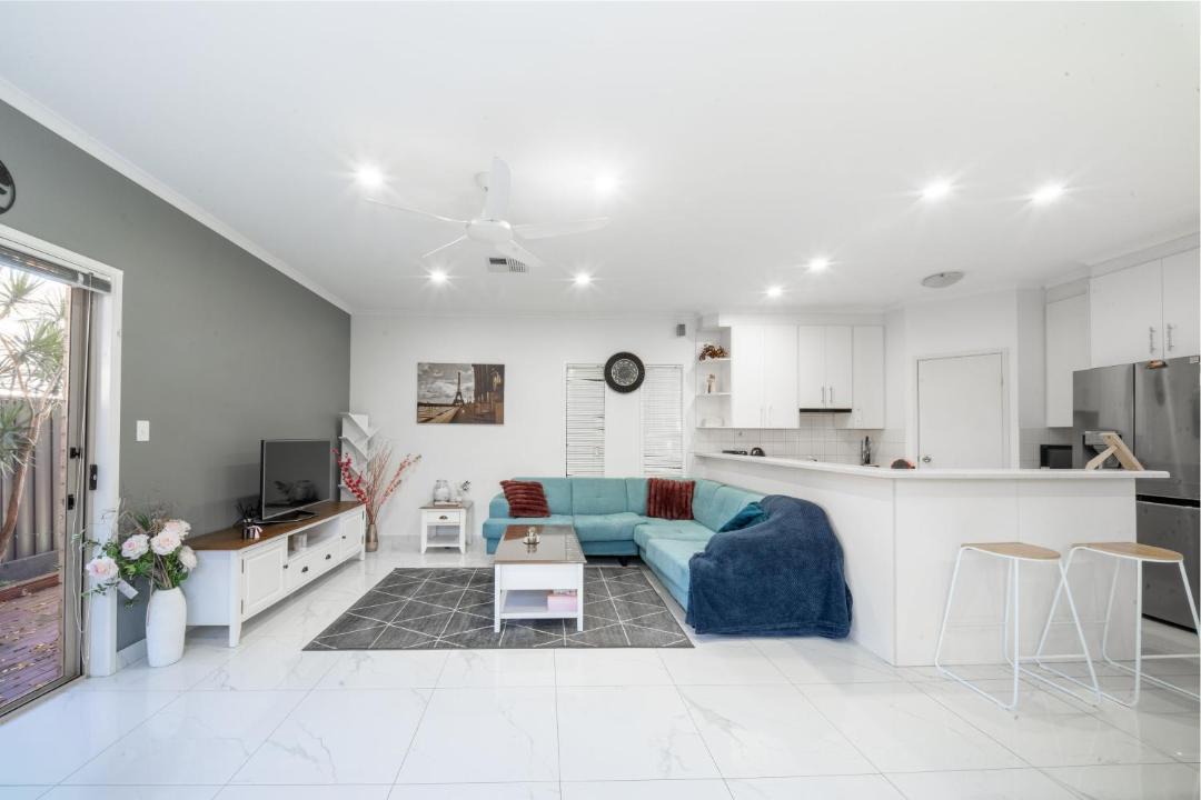 Photo of Others in Mawson Lakes