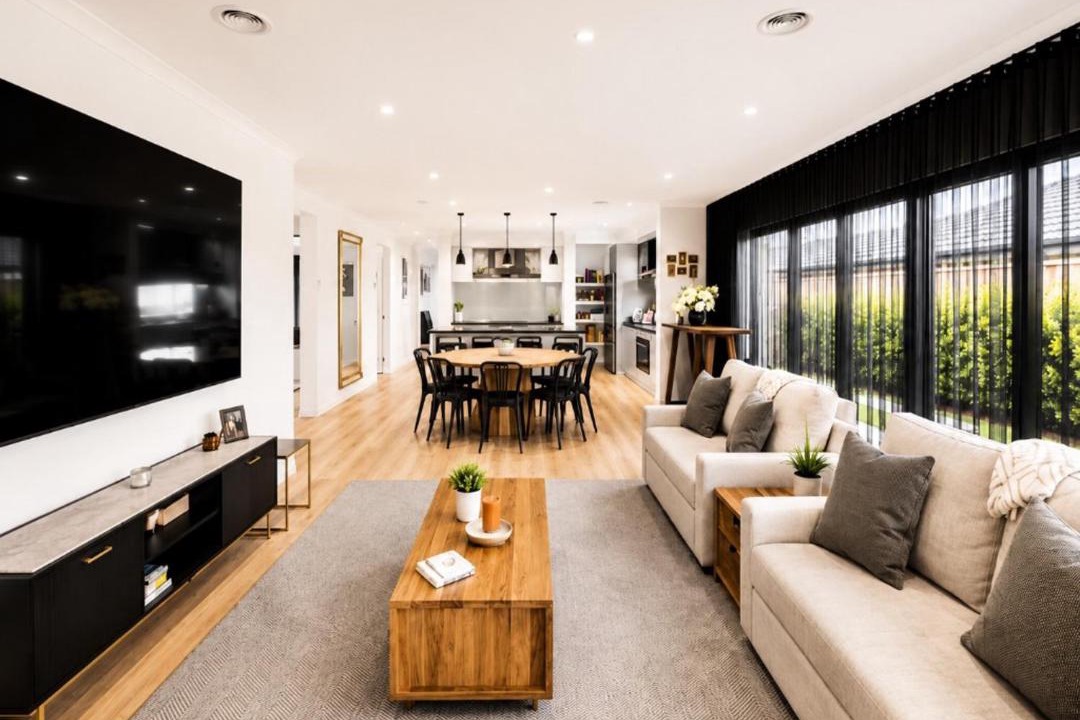Photo of Others in Manor Lakes