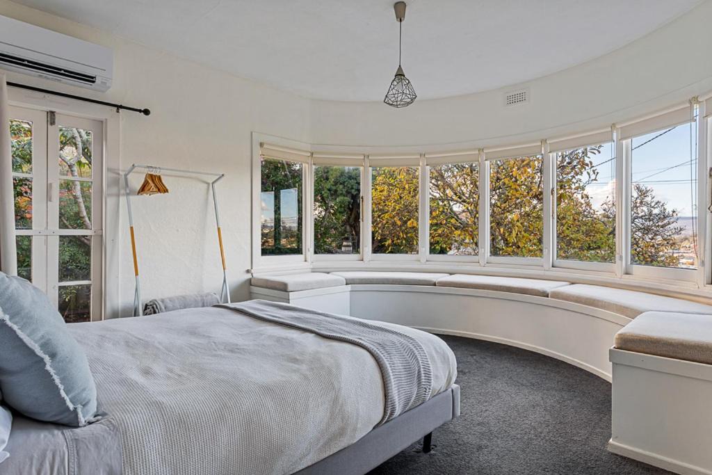 Photo of Bedroom in West Launceston