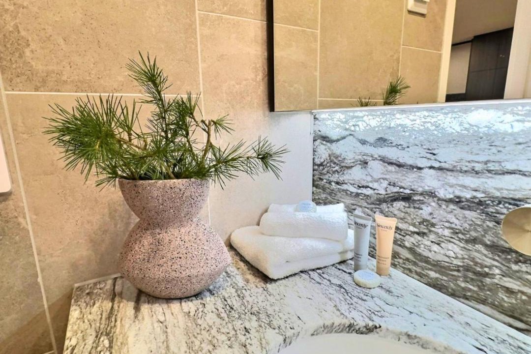 Photo of Bathroom in Reid