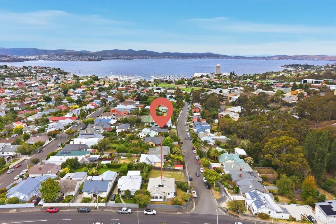 Photo of Others in Sandy Bay