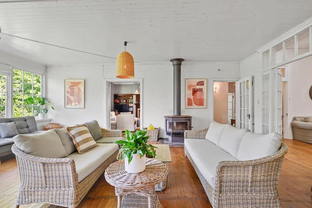 Photo of Livingroom in Emu Swamp