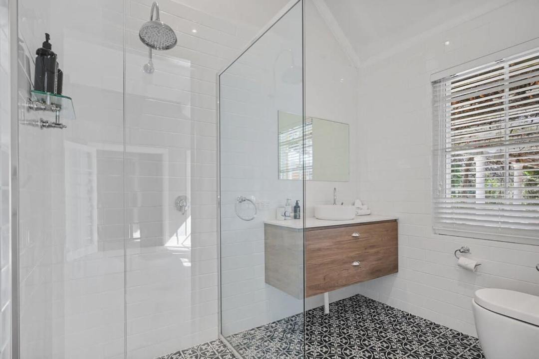 Photo of Bathroom in Emu Swamp