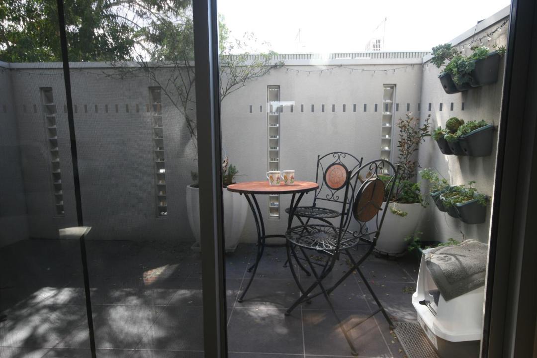 Photo of Patio Balcony in Flemington