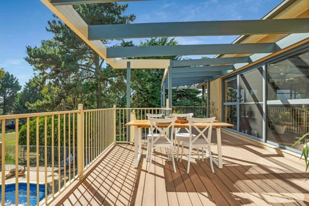 Photo of Patio Balcony in Bletchington