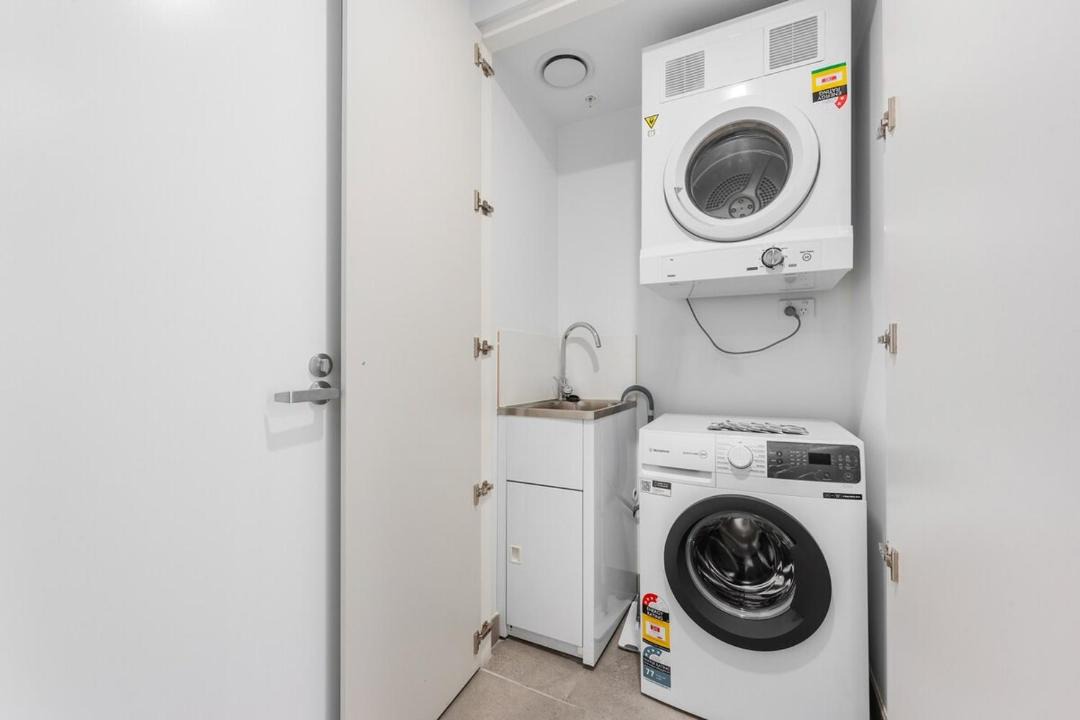 Photo of Others in Phillip