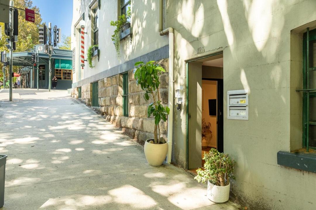 Photo of Others in Surry Hills