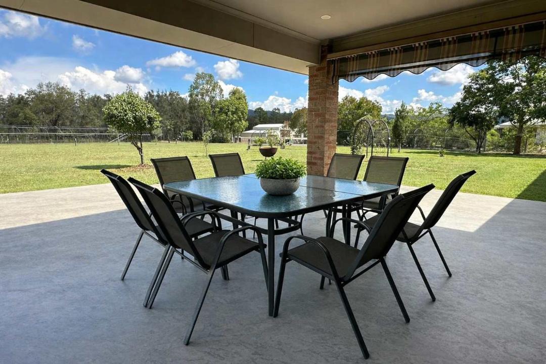 Photo of Patio Balcony in Broke