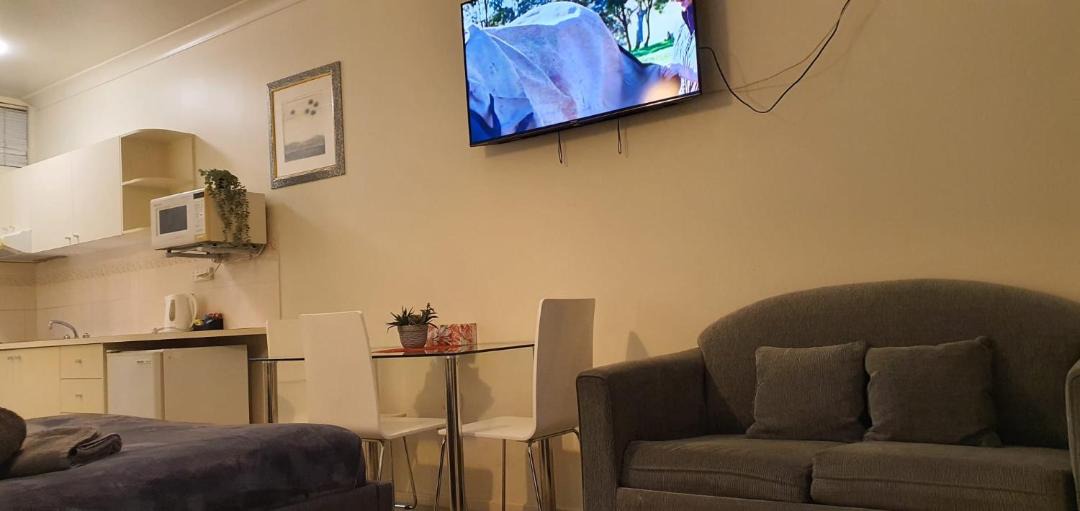 Photo of Livingroom in Griffith