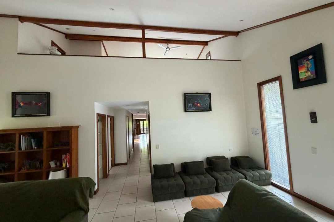 Photo of Livingroom in Lowanna
