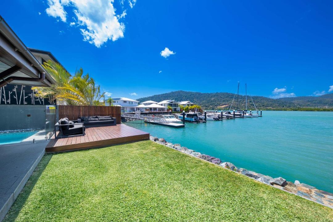 Photo of Others in Airlie Beach
