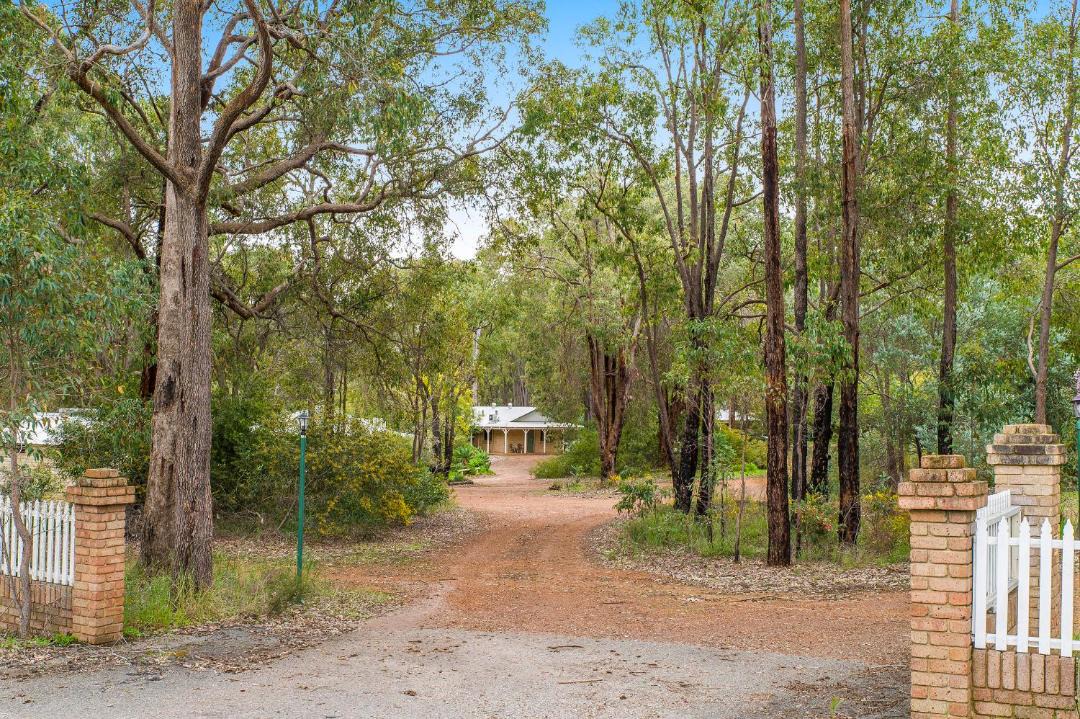 Photo of Others in Mundaring