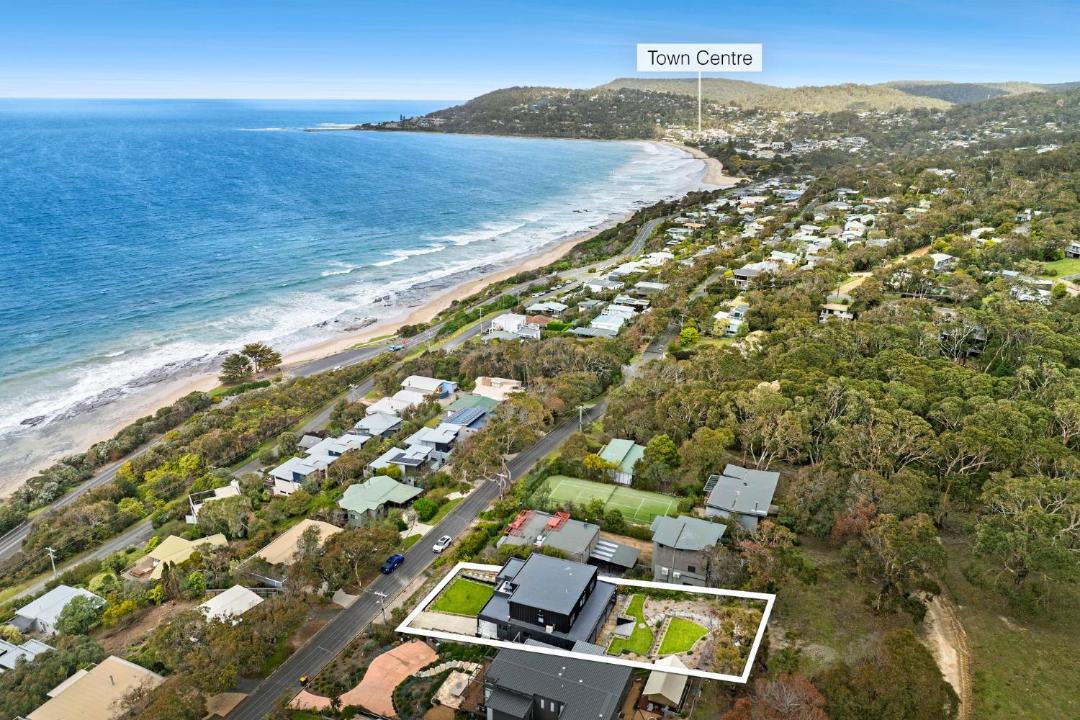 Photo of Others in Lorne