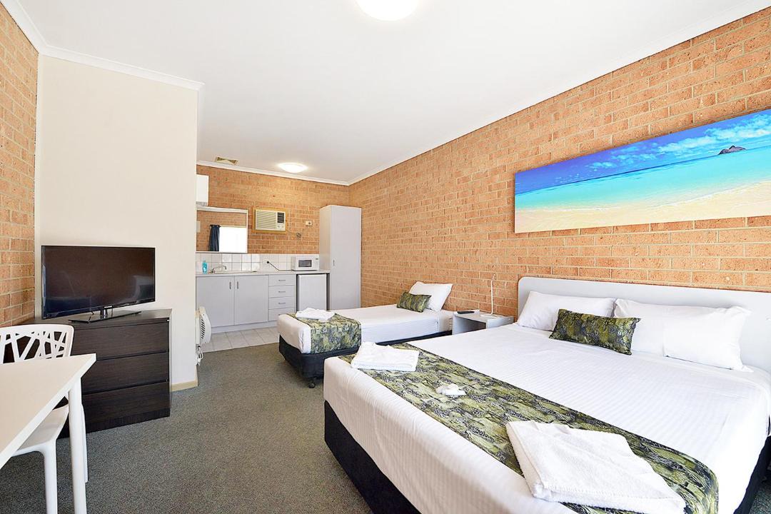 Photo of Others in Cranbourne