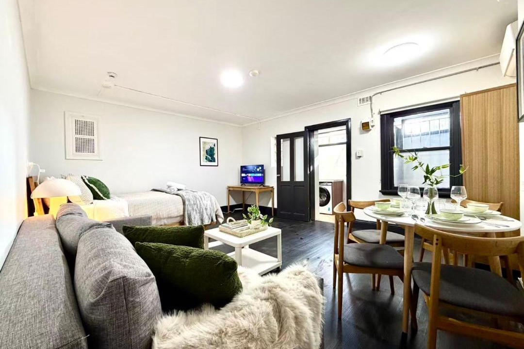 Photo of Livingroom in Annandale