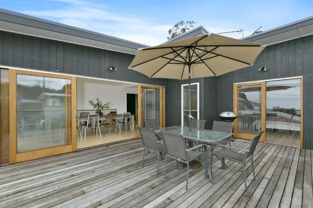 Photo of Others in Lorne
