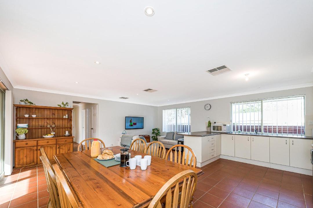 Photo of Kitchen in Guilderton