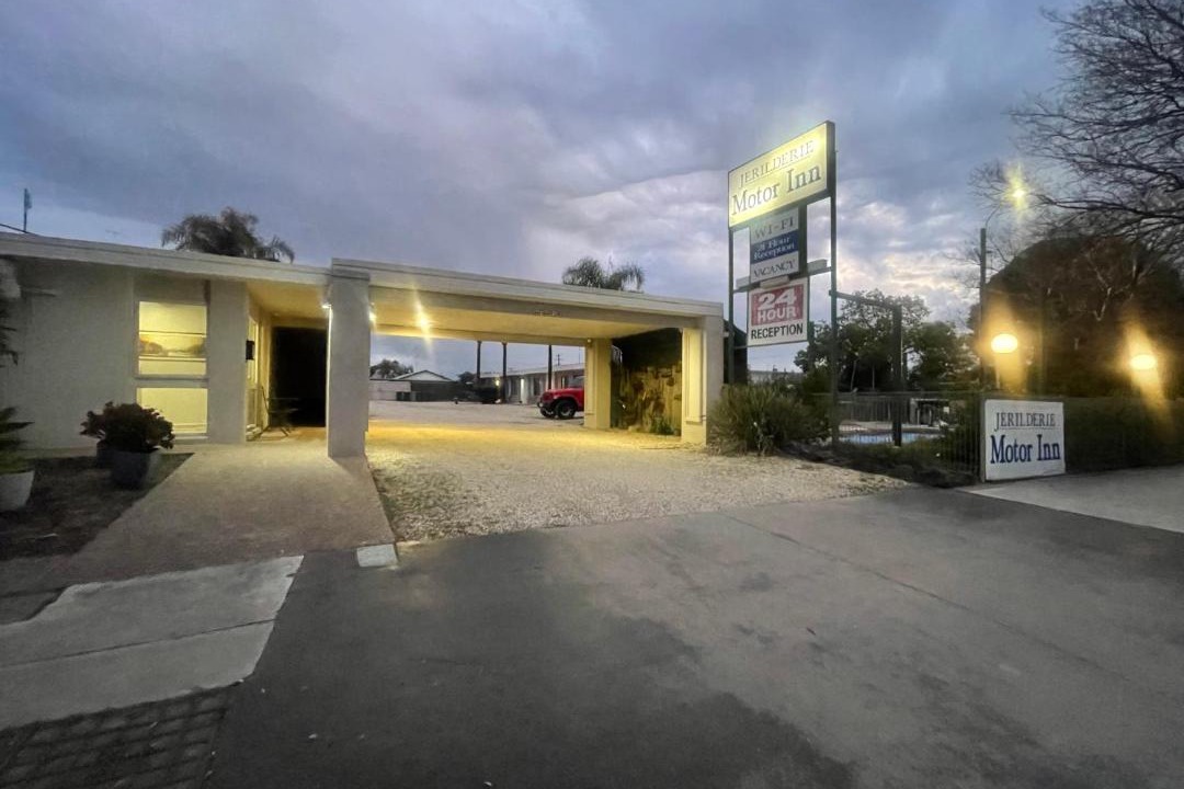 Photo of Others in Jerilderie