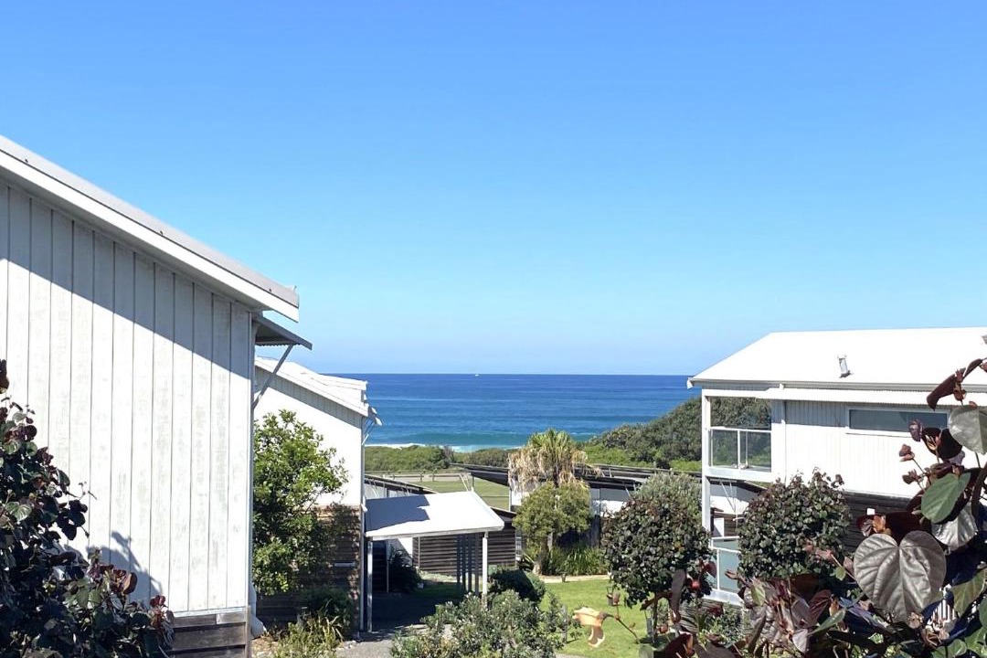 Photo of Others in Caves Beach