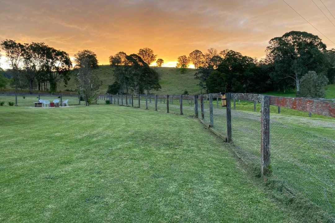 Photo of Others in Waukivory