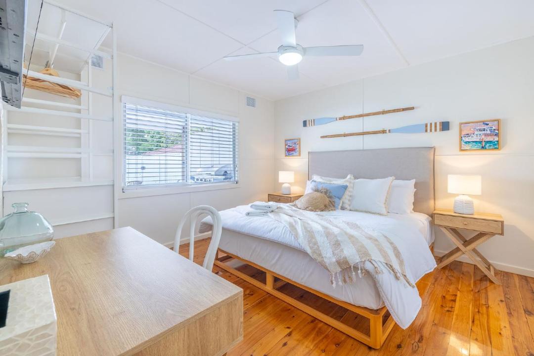 Photo of Bedroom in Shoal Bay