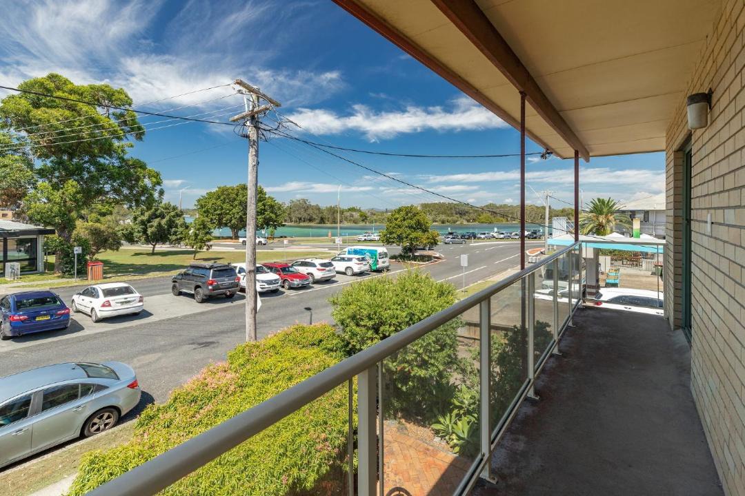 Photo of Others in Forster