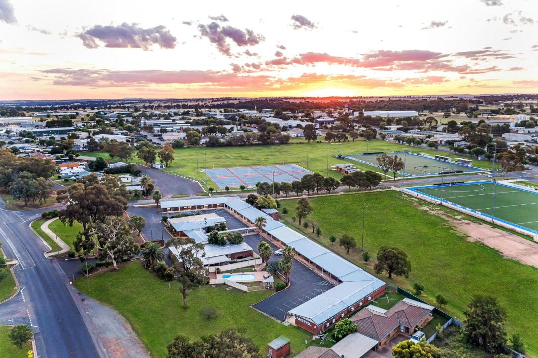 Photo of Others in Parkes